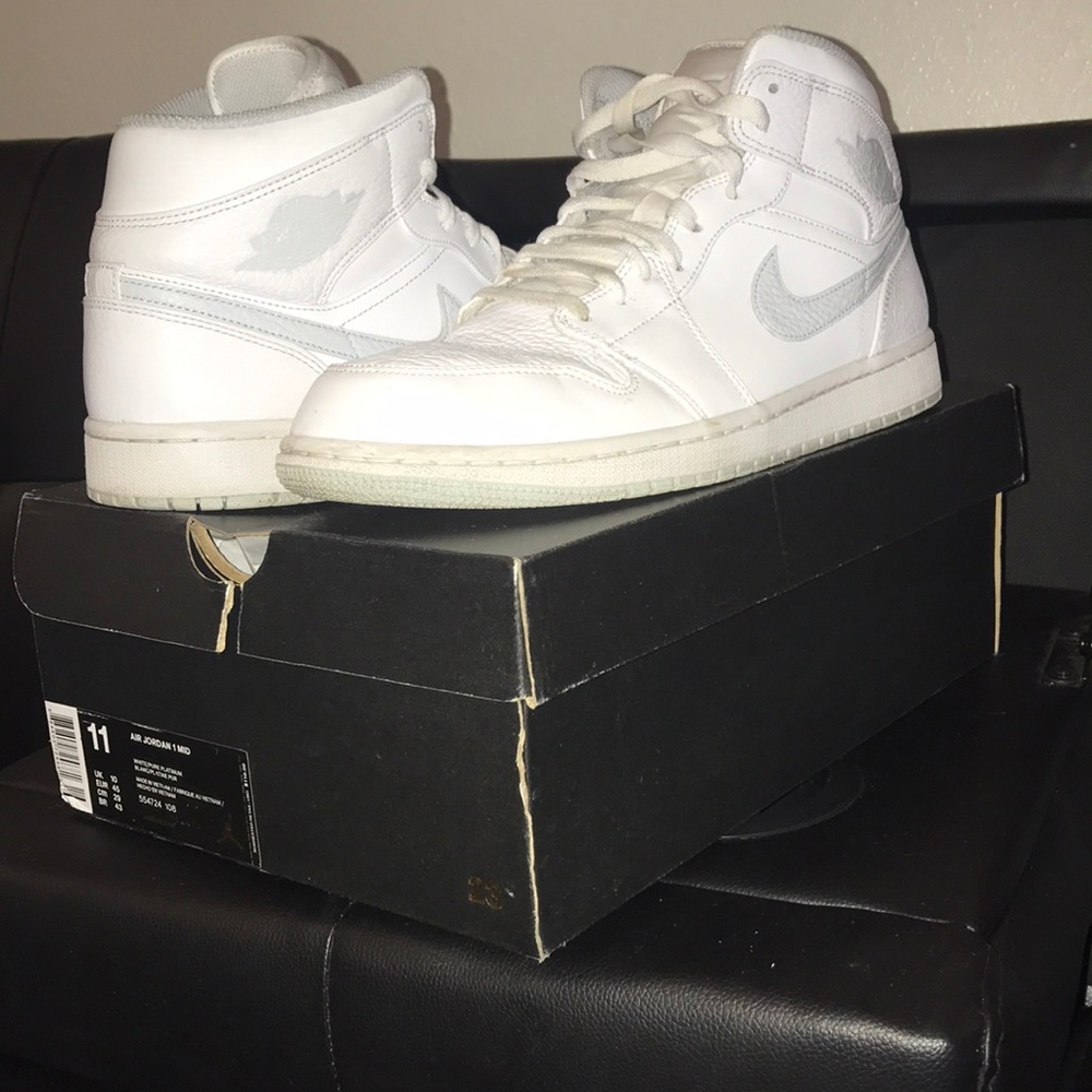 Air Jordan 1 mid